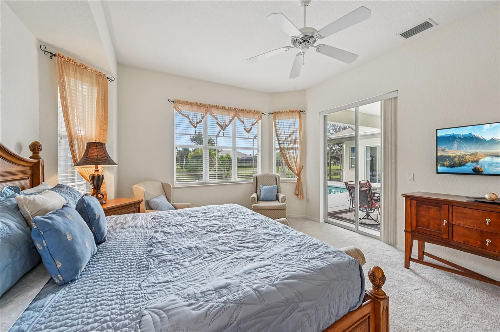 Image 23 of 58 For 105 Abercrombie Avenue