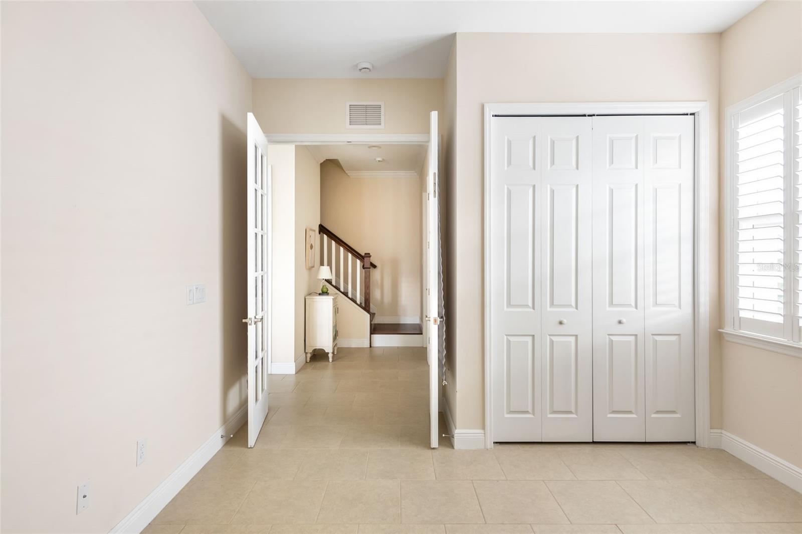 Image 20 of 76 For 10311 Lands End Circle 16