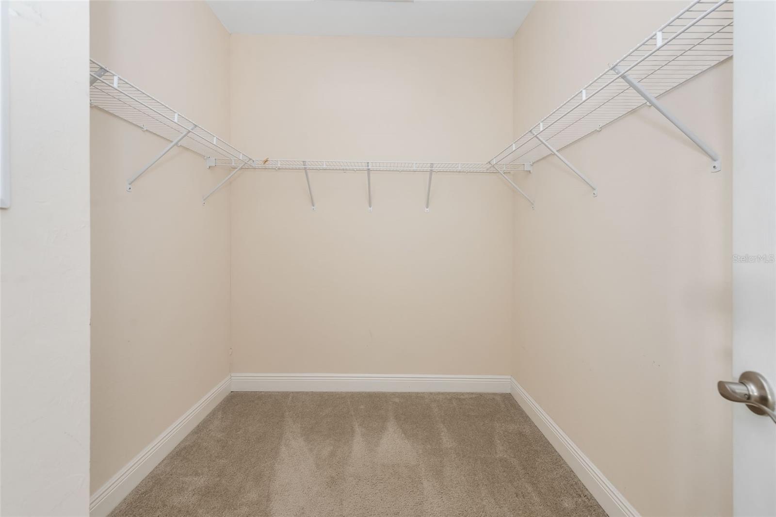 Image 28 of 76 For 10311 Lands End Circle 16