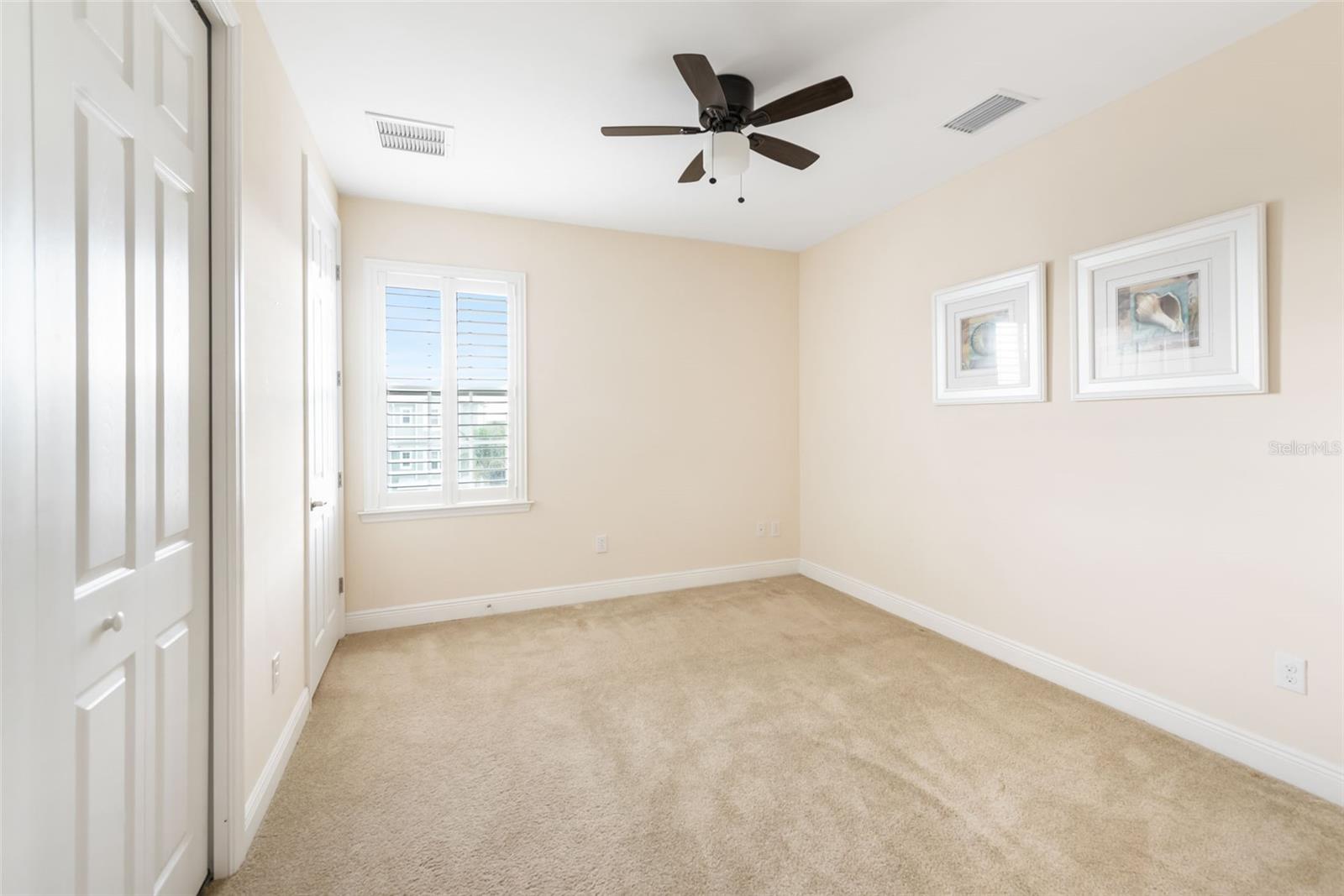 Image 30 of 76 For 10311 Lands End Circle 16