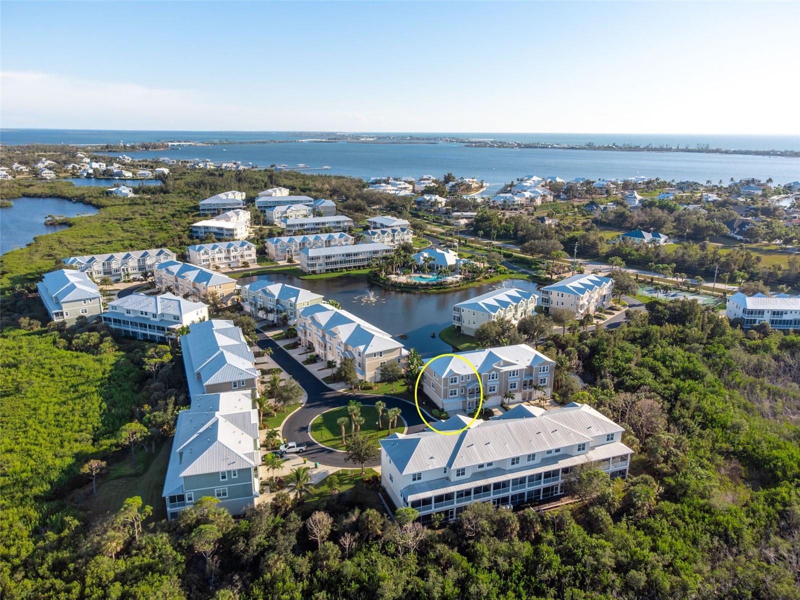 Image 42 of 76 For 10311 Lands End Circle 16