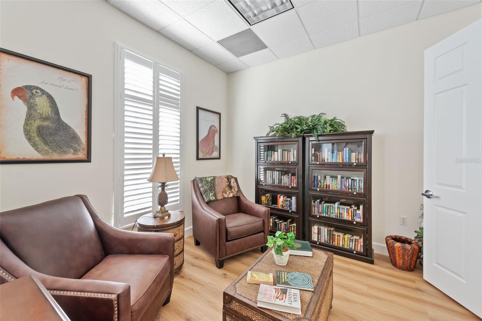 Image 53 of 76 For 10311 Lands End Circle 16