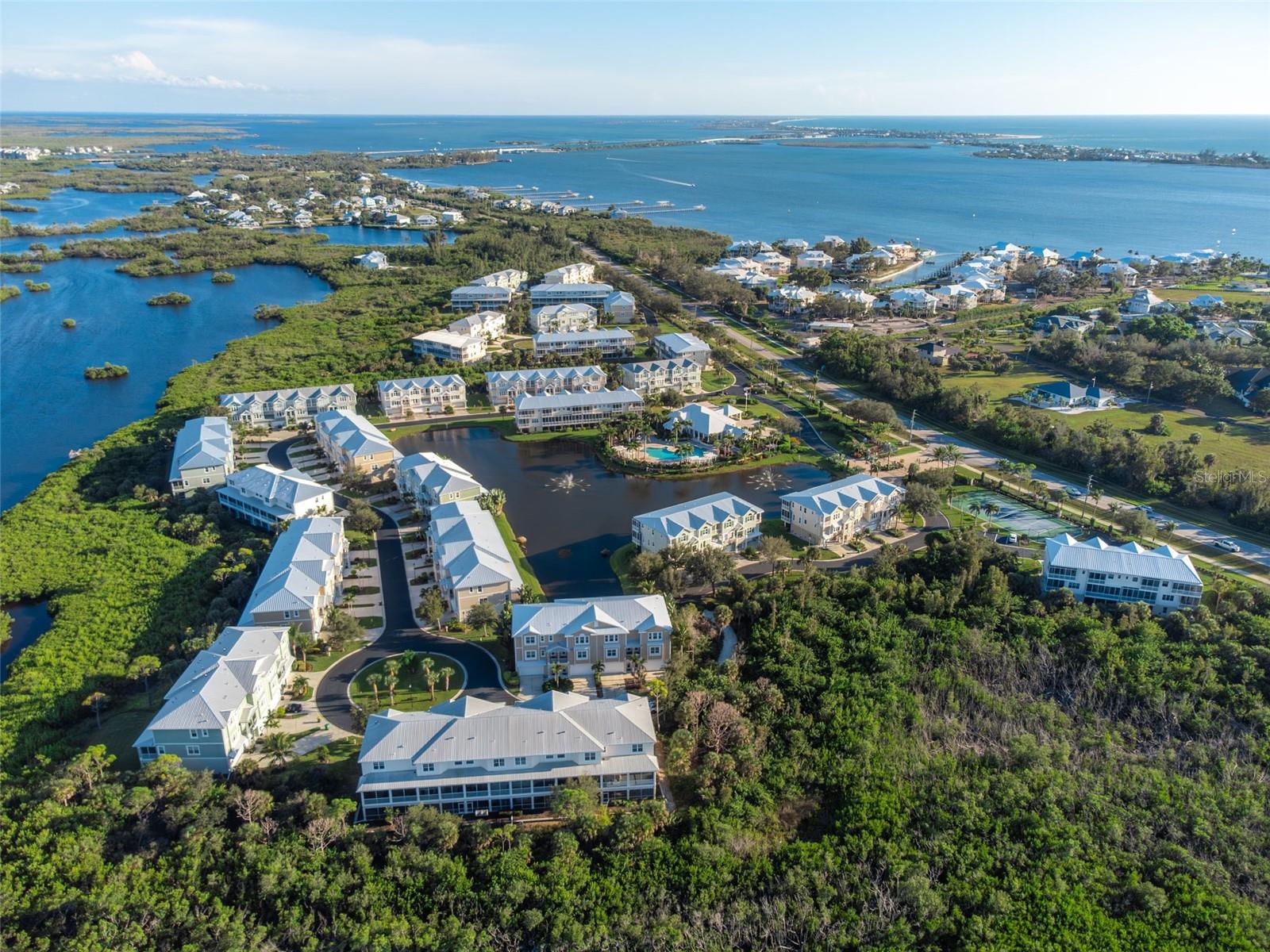 Image 70 of 76 For 10311 Lands End Circle 16