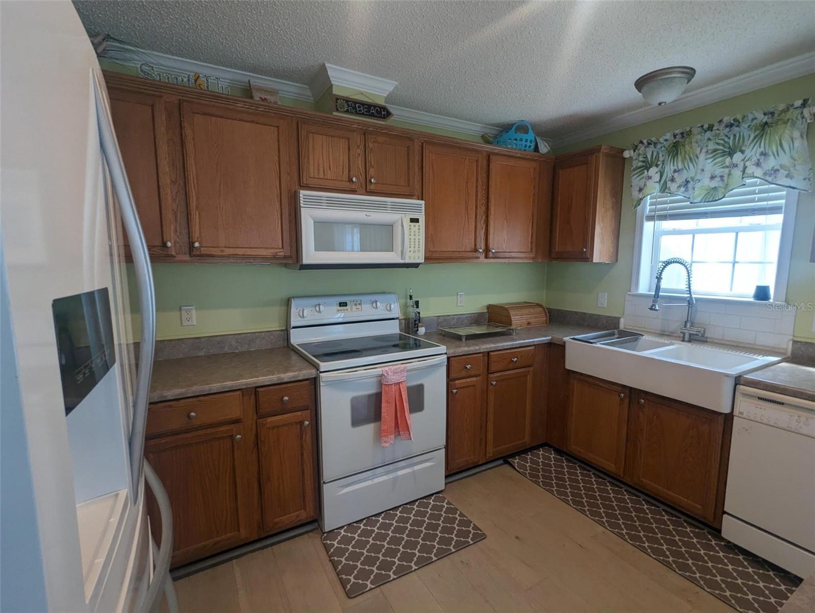 Image 10 of 62 For 2100 Kings Highway 674