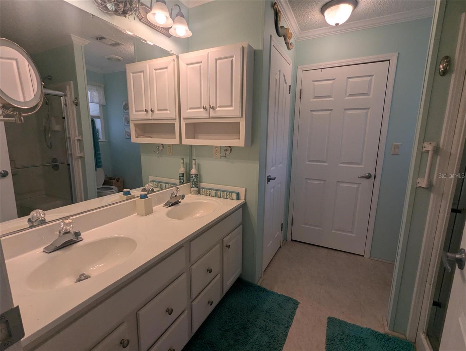 Image 12 of 62 For 2100 Kings Highway 674