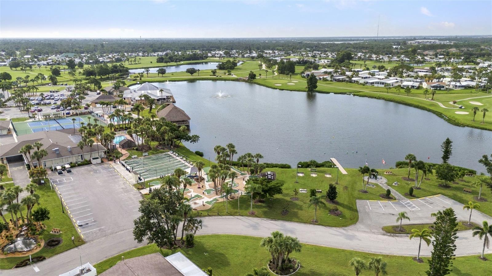 Image 48 of 62 For 2100 Kings Highway 674