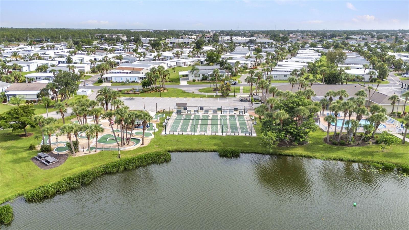 Image 52 of 62 For 2100 Kings Highway 674