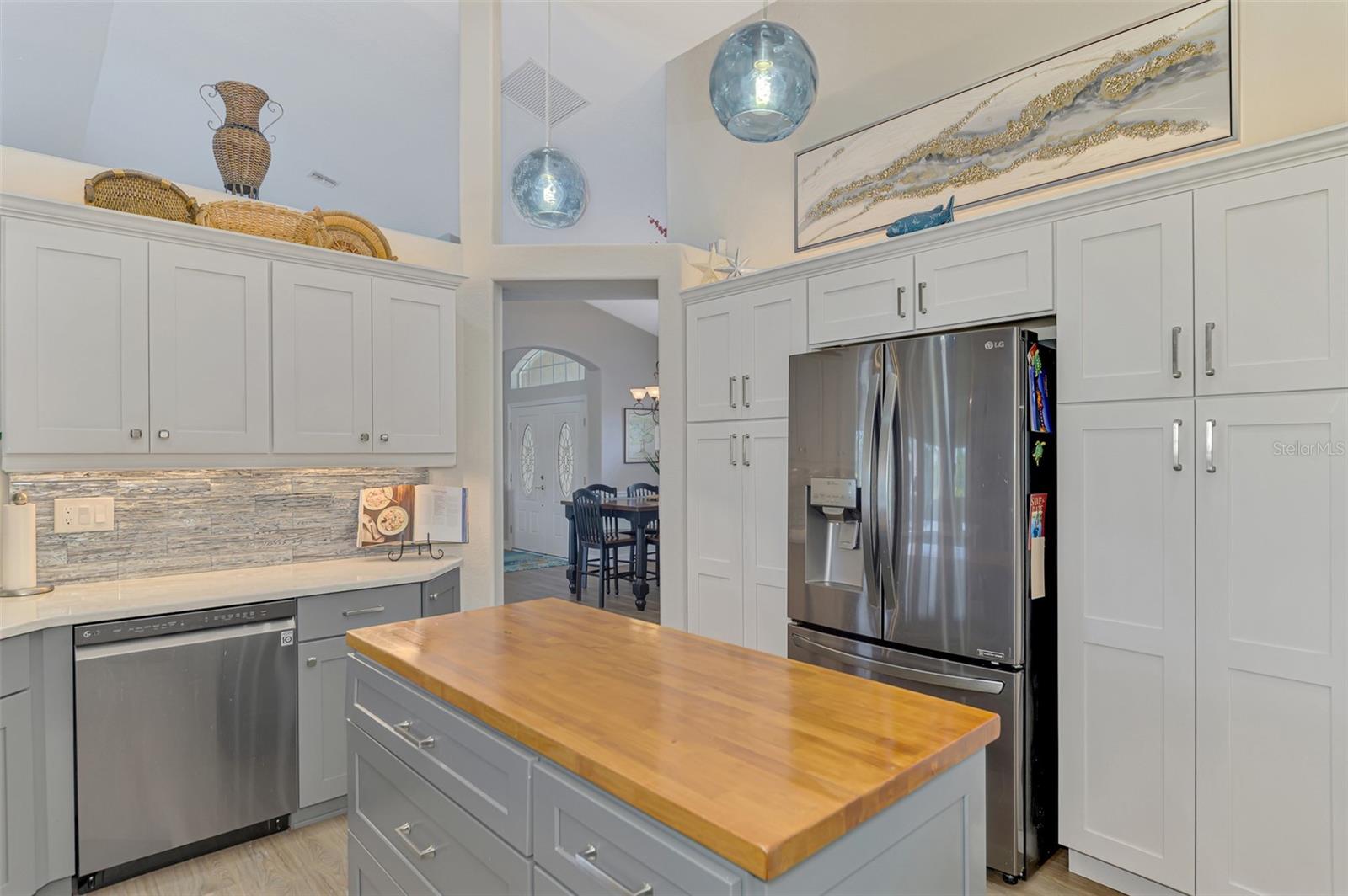 Image 26 of 78 For 795 Boundary Boulevard