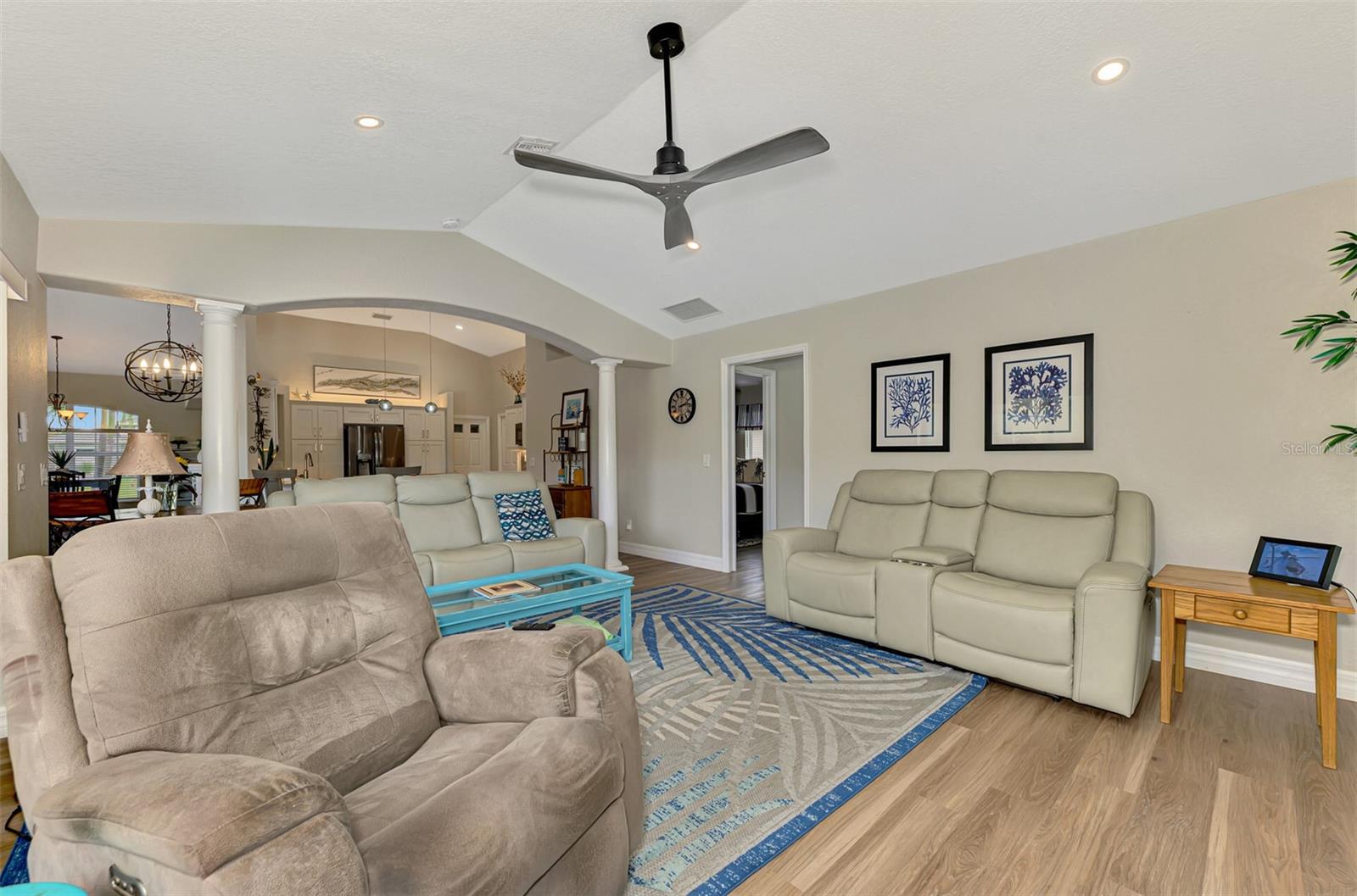 Image 42 of 78 For 795 Boundary Boulevard