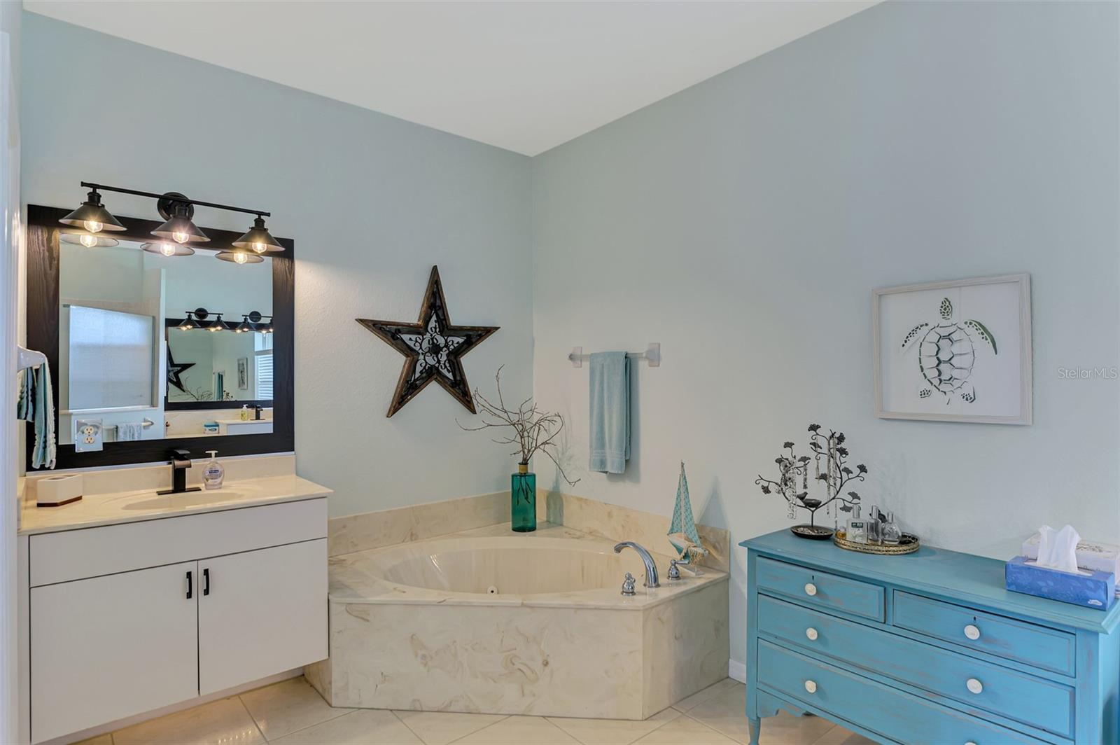 Image 53 of 78 For 795 Boundary Boulevard