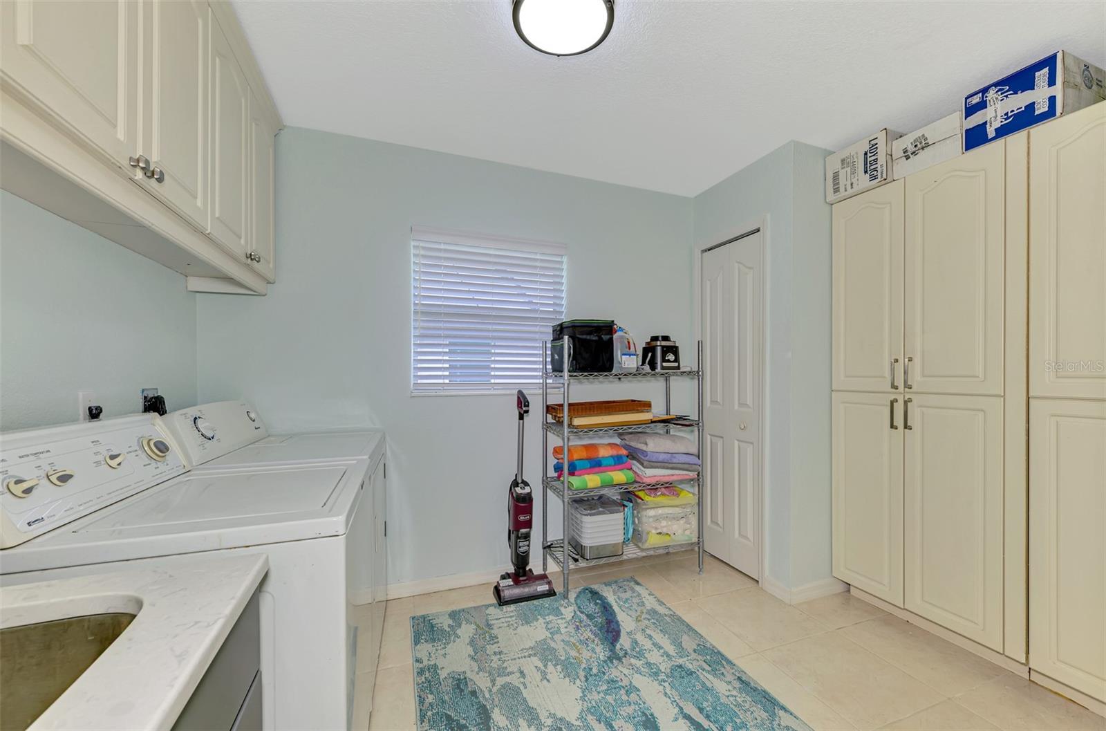 Image 59 of 78 For 795 Boundary Boulevard