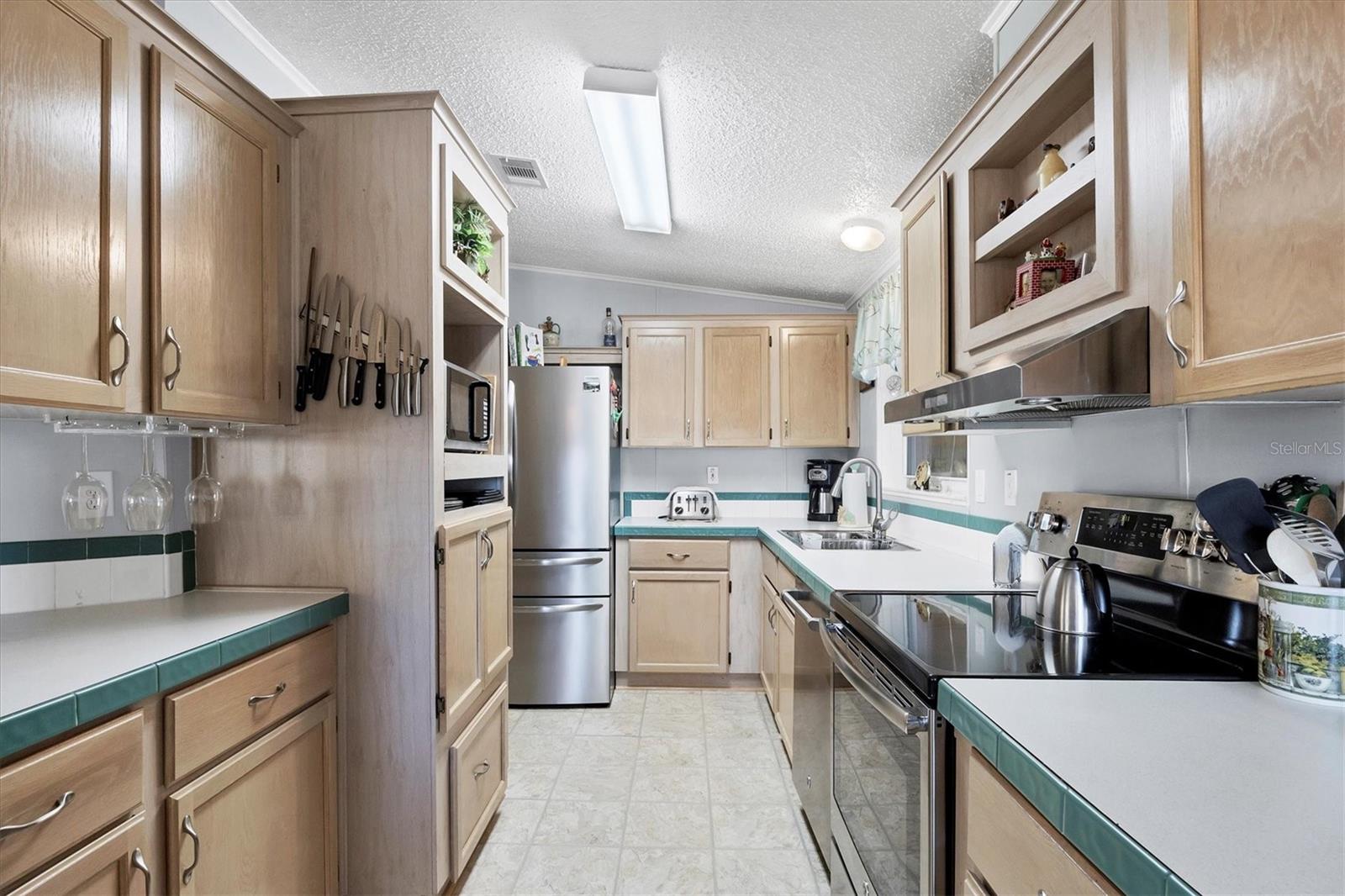 Image 15 of 38 For 8364 Kinglet Drive