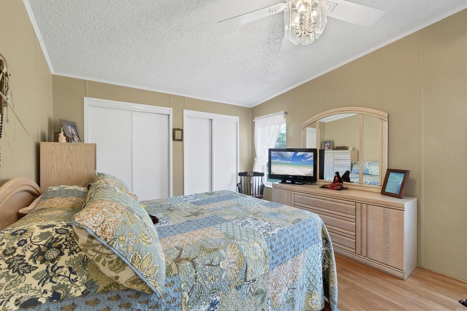 Image 17 of 38 For 8364 Kinglet Drive