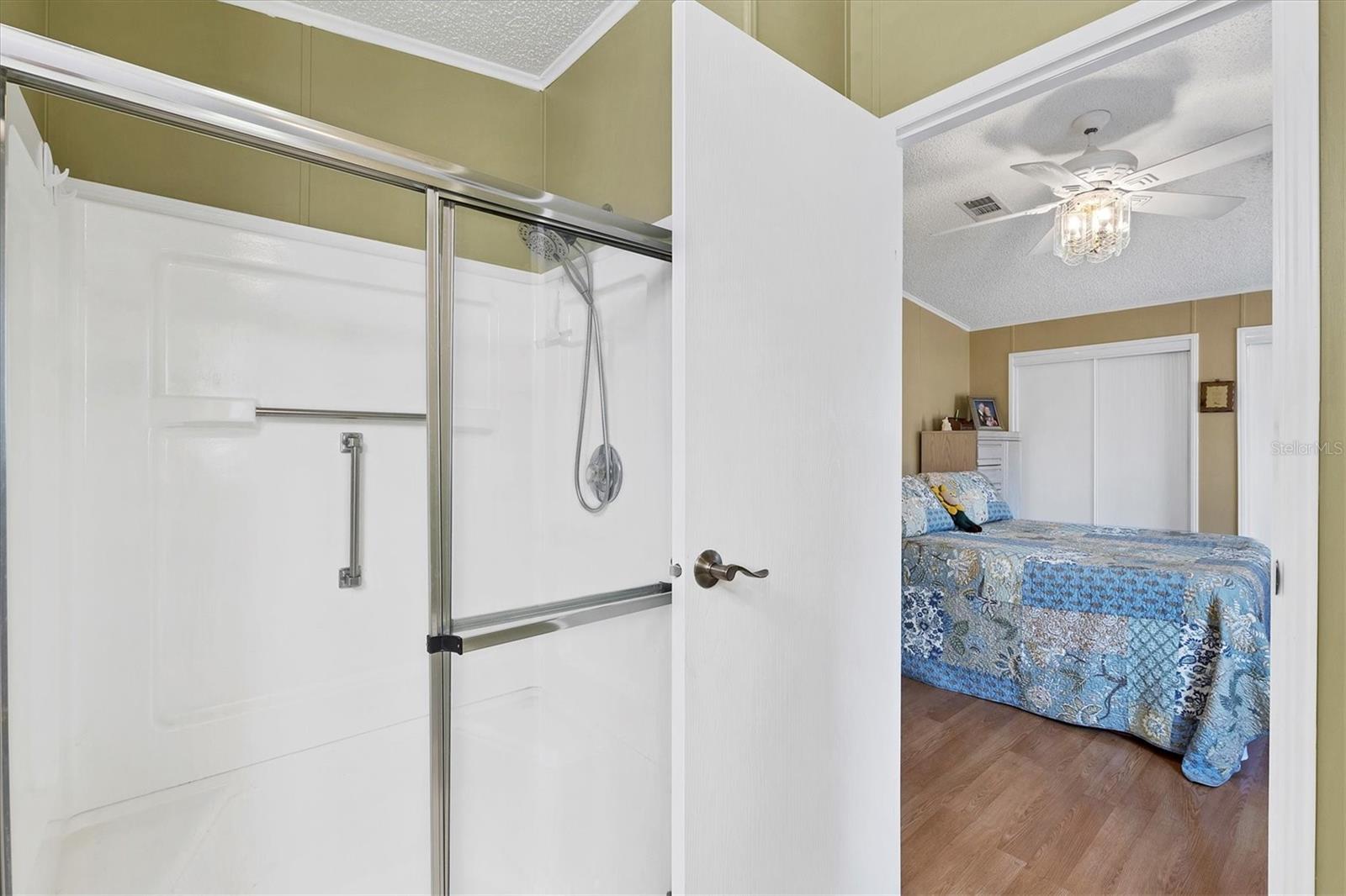 Image 18 of 38 For 8364 Kinglet Drive