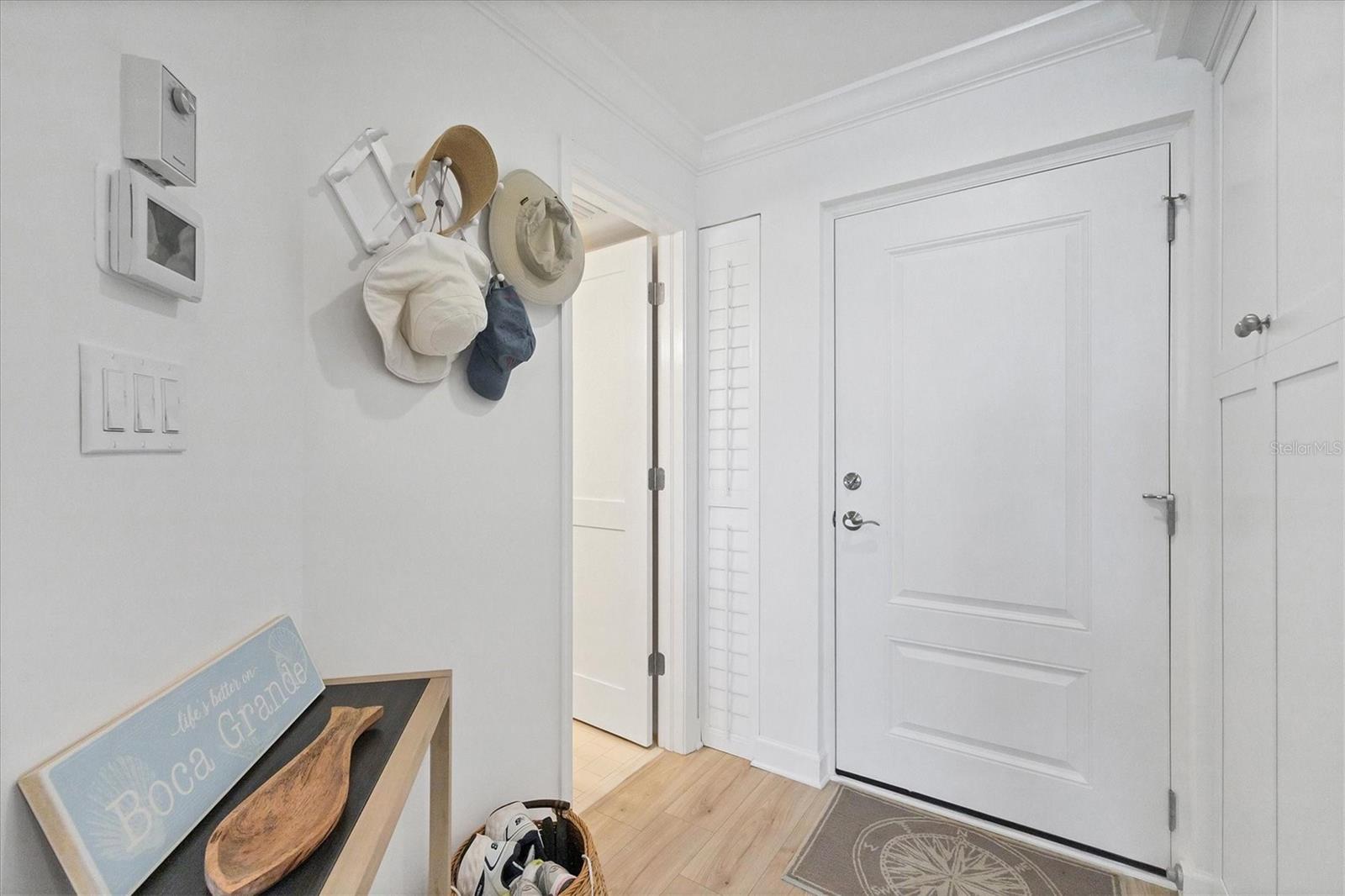 Image 2 of 31 For 5000 Gasparilla Road 304