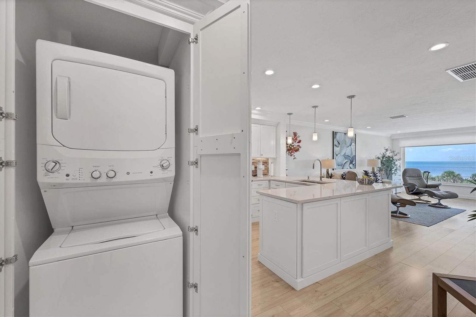 Image 3 of 31 For 5000 Gasparilla Road 304