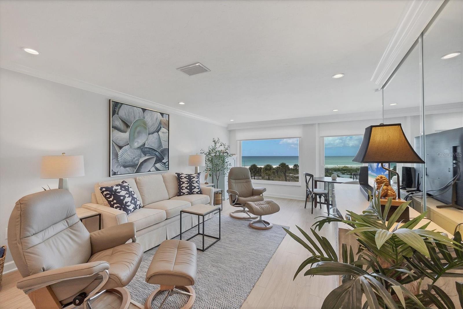 Image 8 of 31 For 5000 Gasparilla Road 304