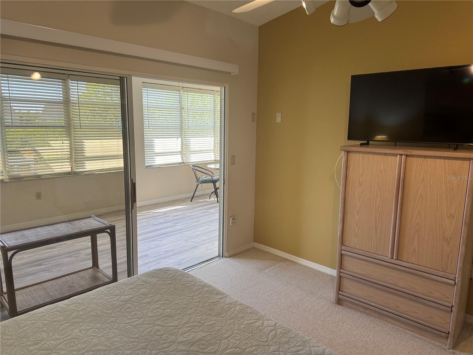 Image 10 of 28 For 177 Boundary Boulevard 5c