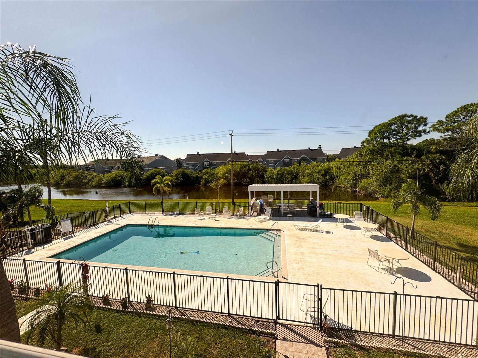 Image 15 of 28 For 177 Boundary Boulevard 5c