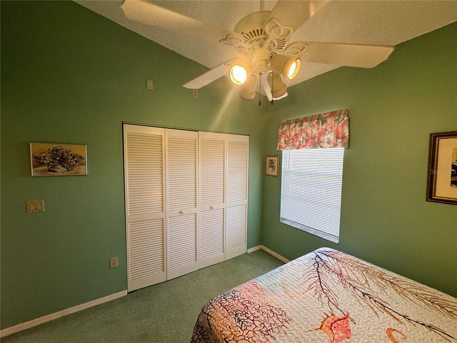 Image 18 of 28 For 177 Boundary Boulevard 5c