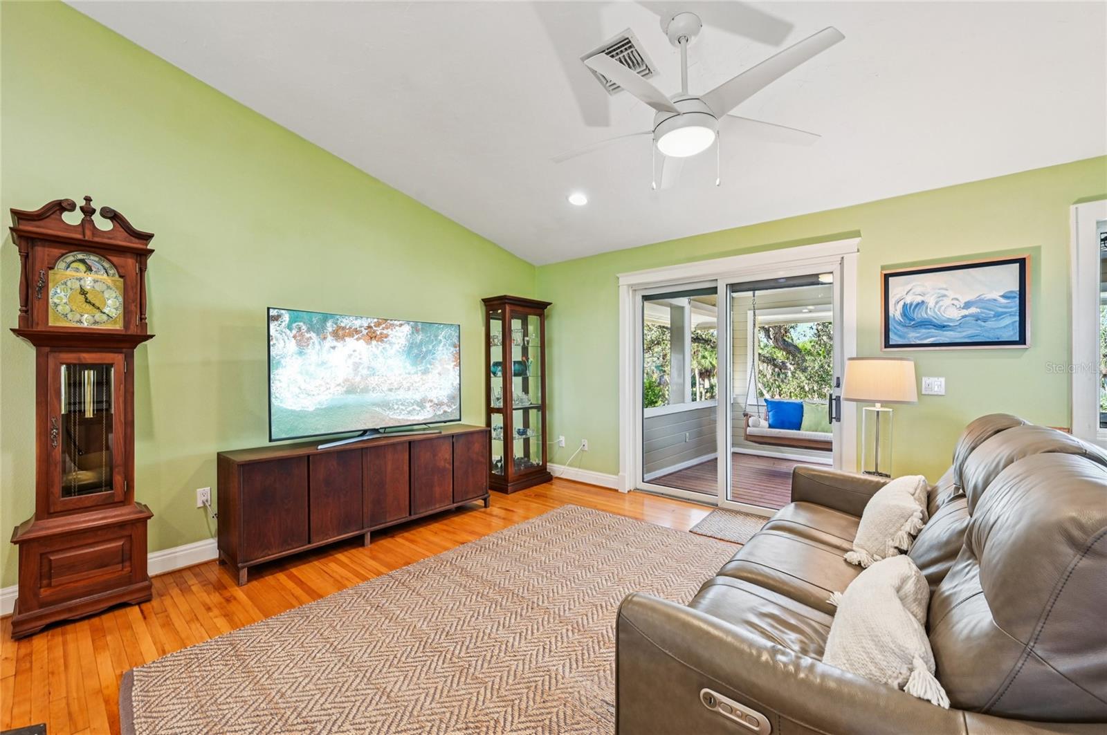 Image 13 of 70 For 6091 Manasota Key Road