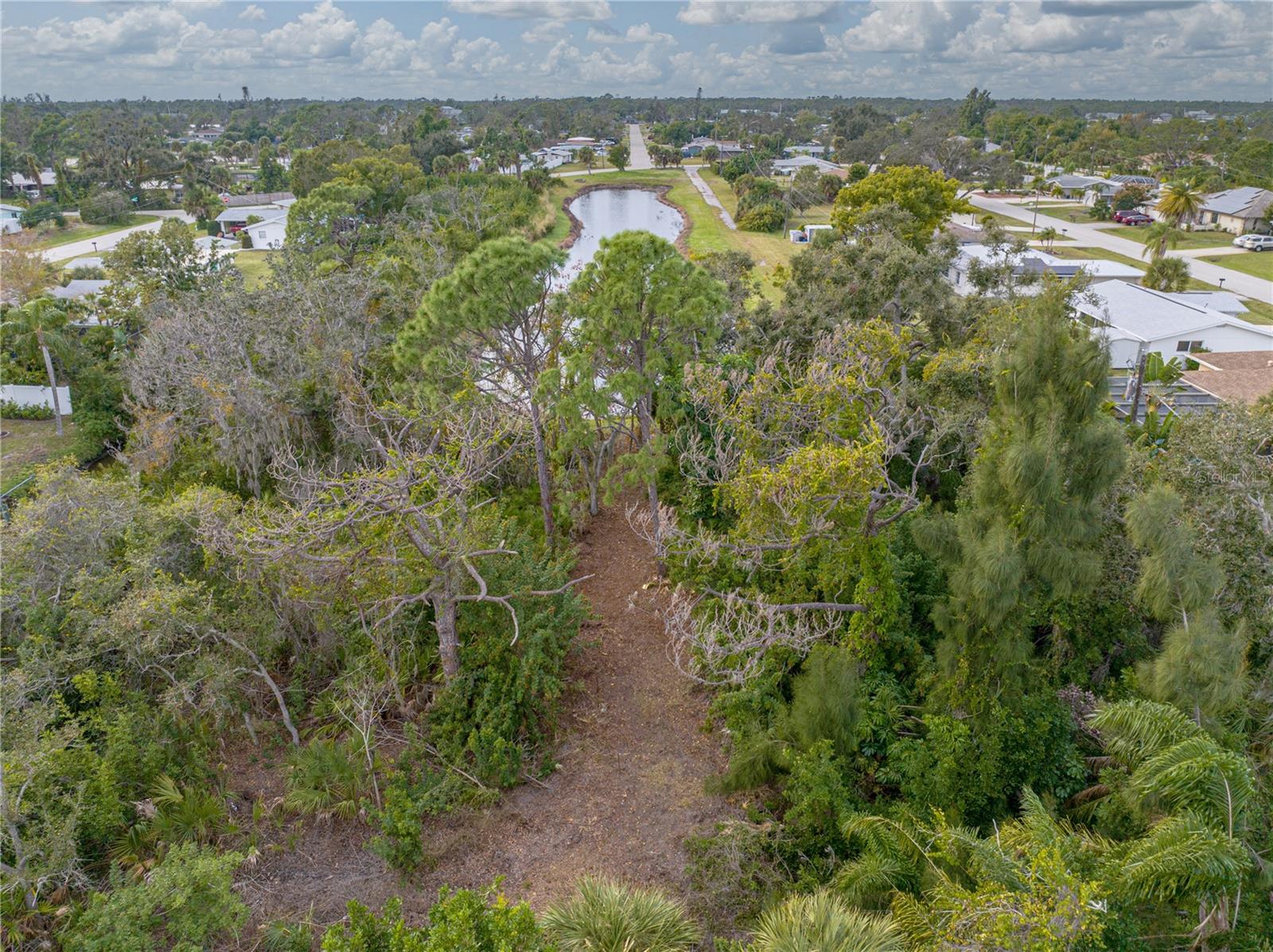 Image 17 of 20 For Stratford 1b Road