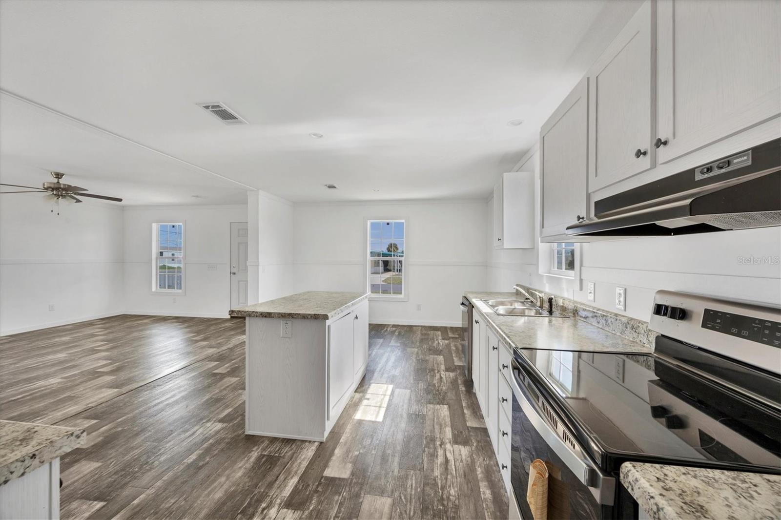 Image 11 of 24 For 1386 Ibis Drive