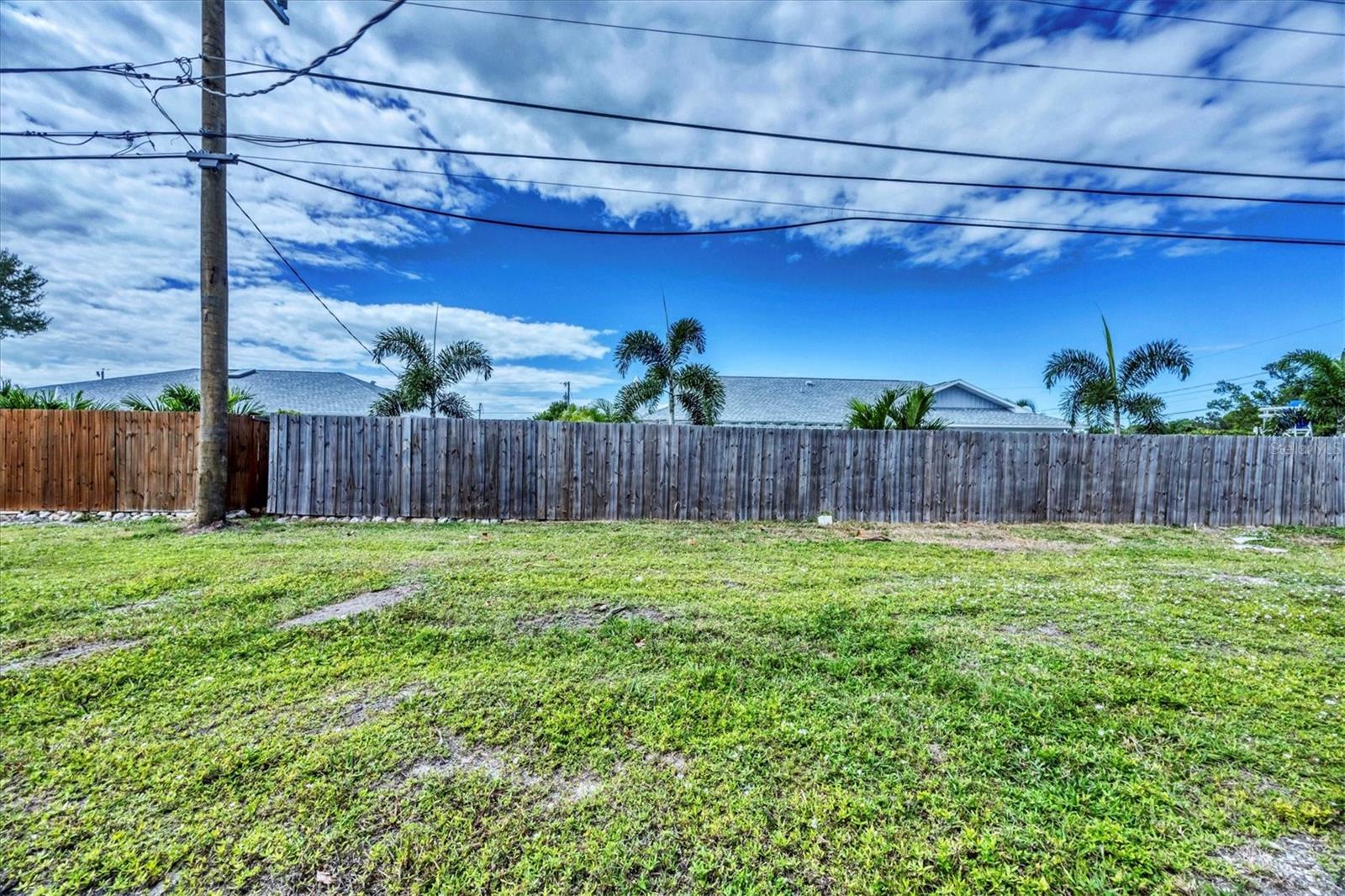 Image 23 of 24 For 1386 Ibis Drive