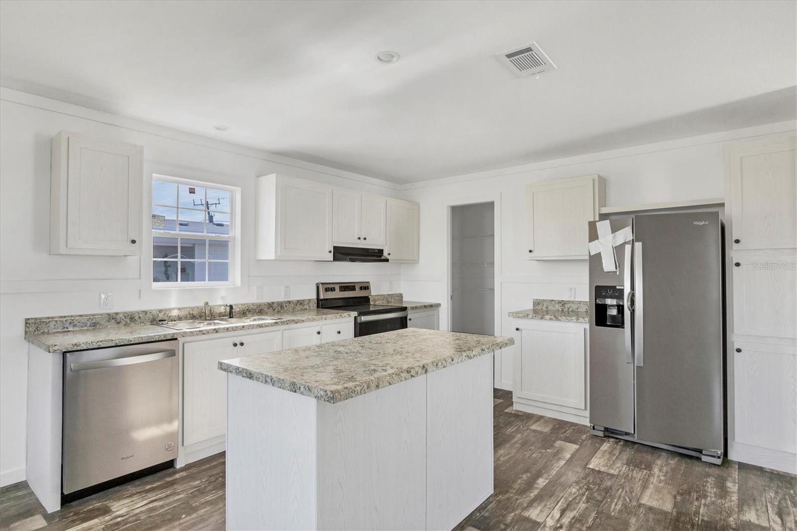 Image 9 of 24 For 1386 Ibis Drive