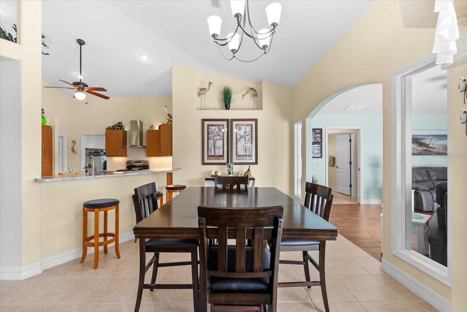 Image 15 of 37 For 10322 Sunbury Drive