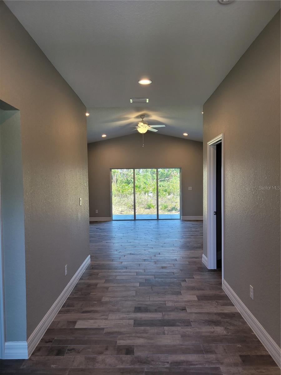 Image 2 of 21 For 26 Mate Circle