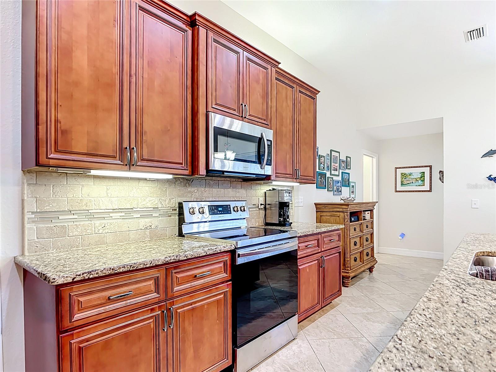 Image 23 of 60 For 263 Marker Road