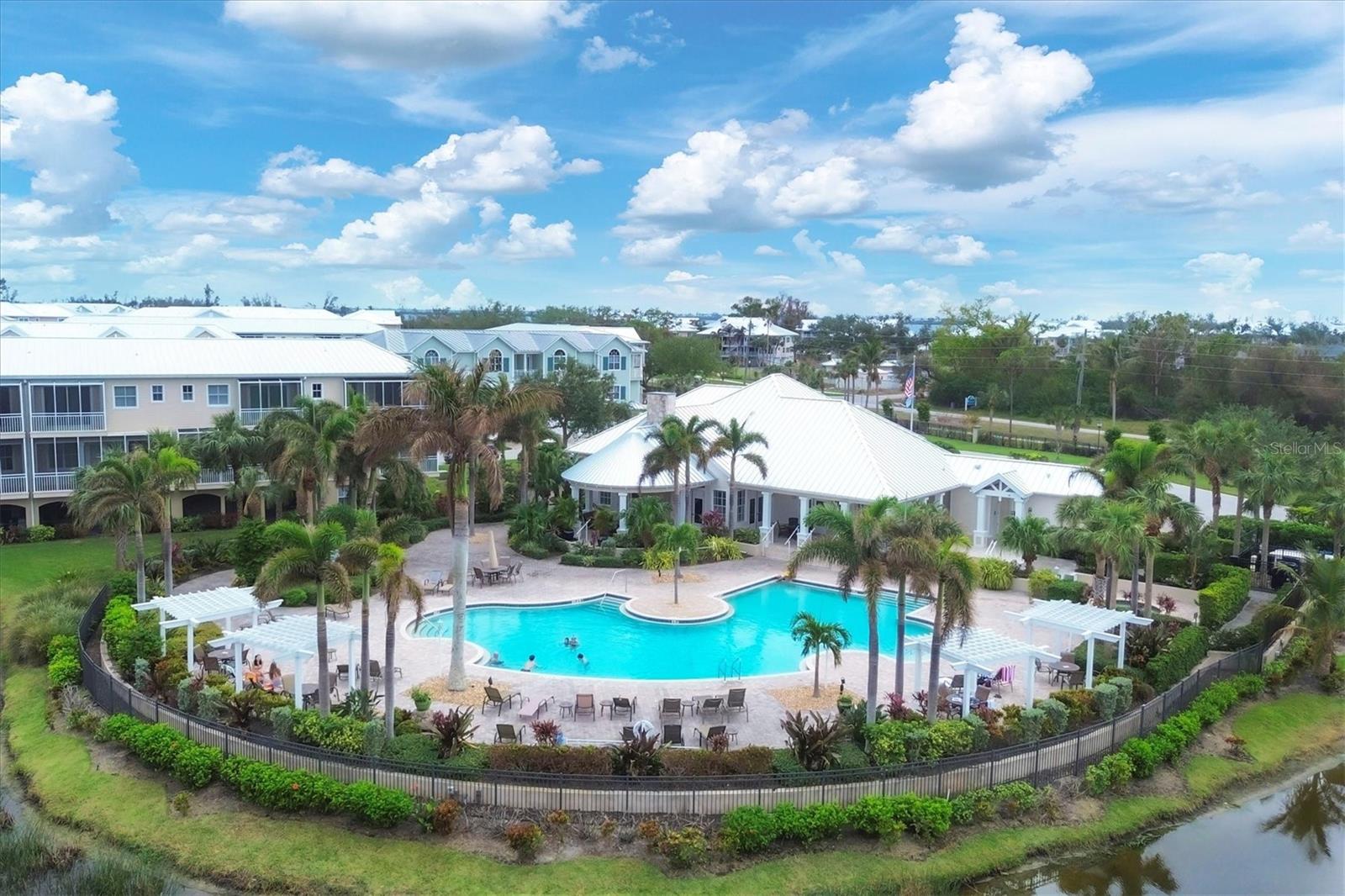 Image 38 of 40 For 10390 Longshore Road 82