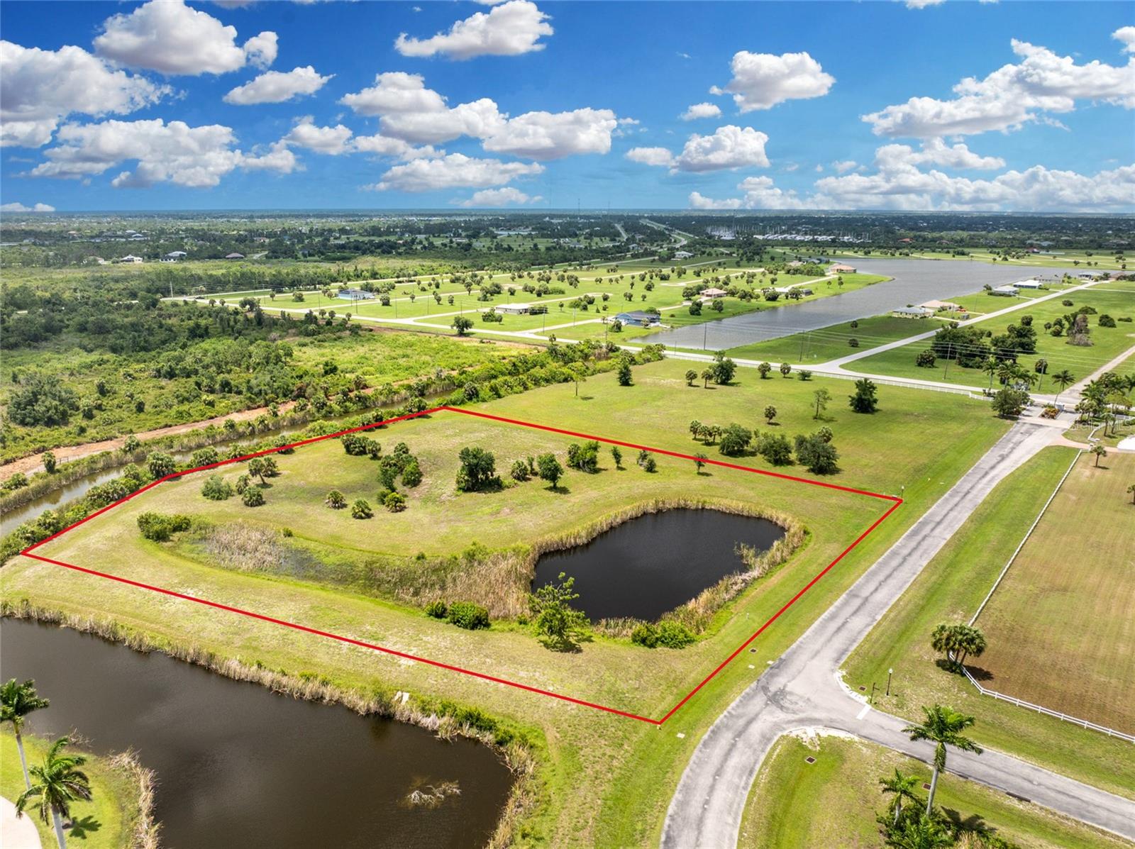 Image 28 of 48 For 11481 Equestrian Court