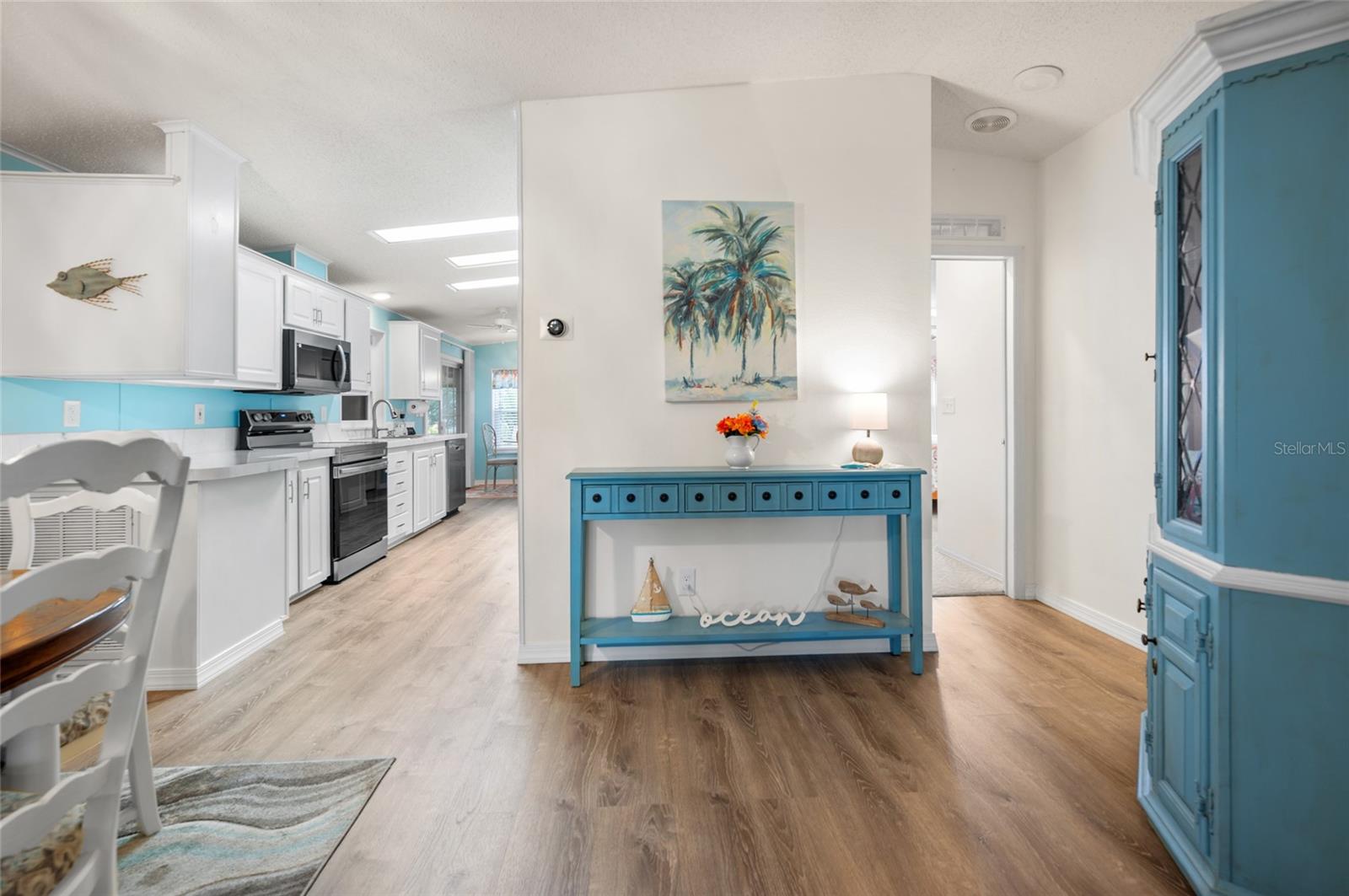 Image 12 of 52 For 6070 Shearwater Drive