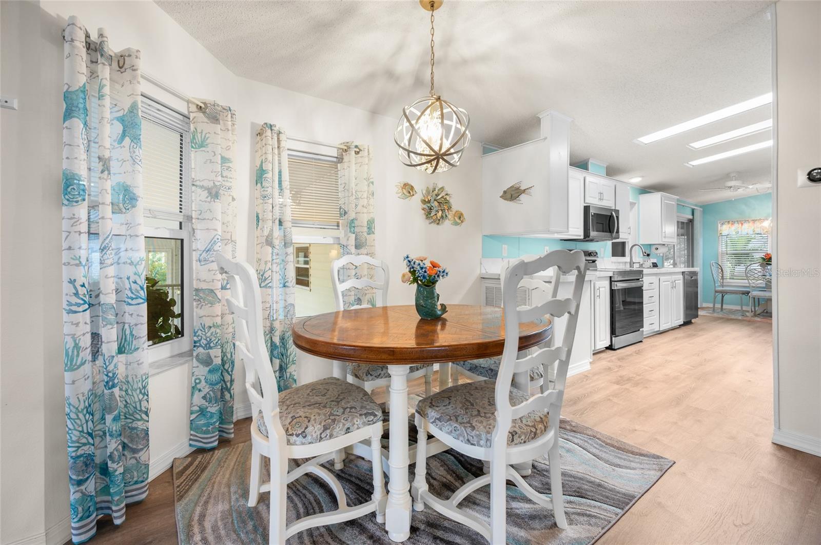 Image 13 of 52 For 6070 Shearwater Drive