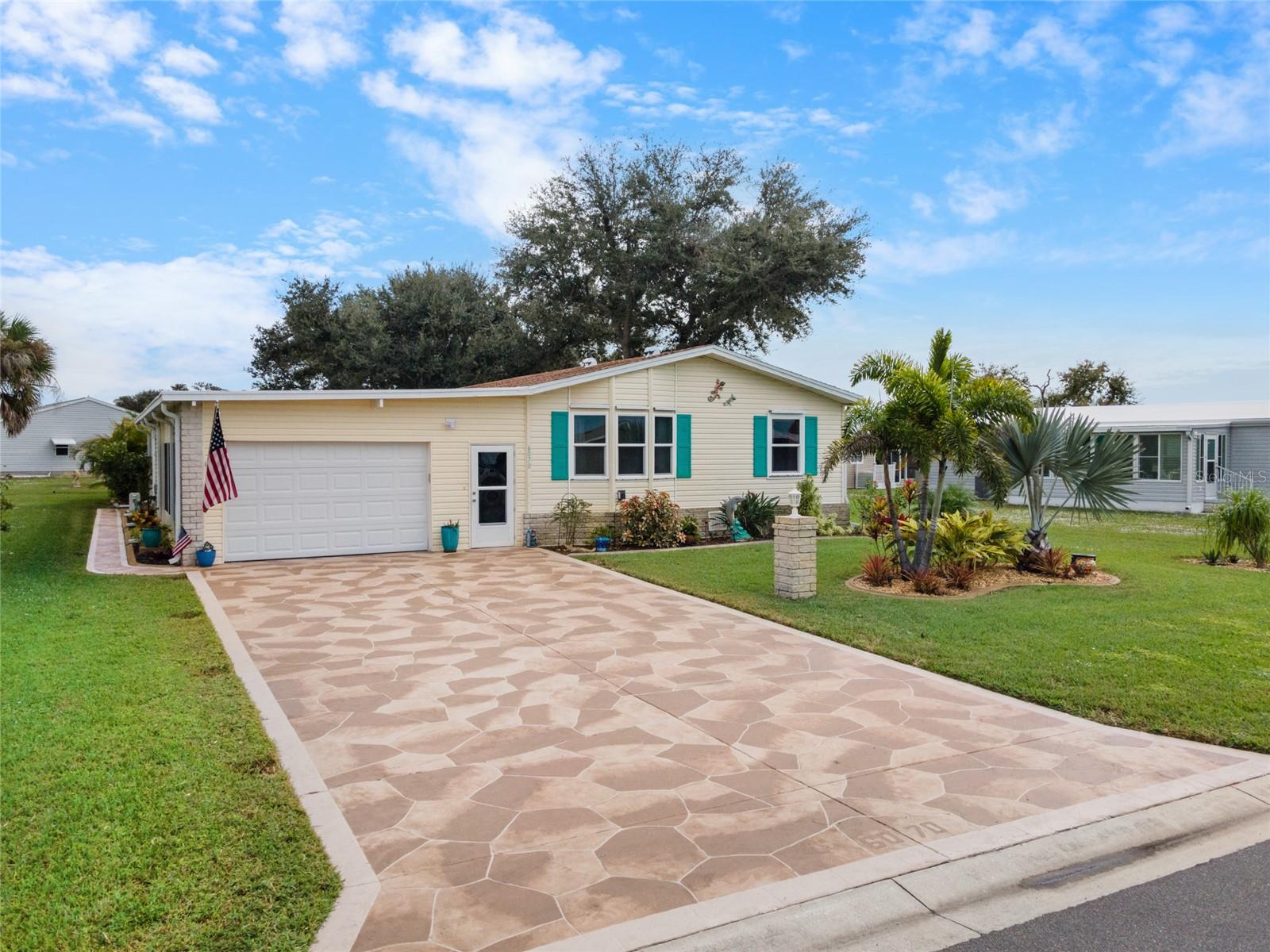 Image 40 of 52 For 6070 Shearwater Drive