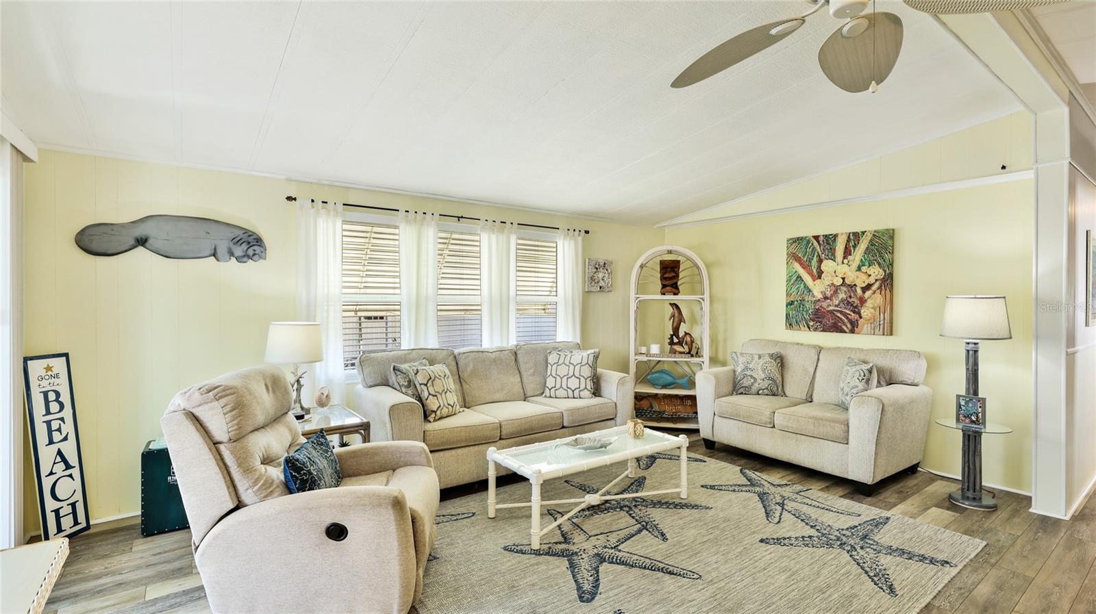 Image 16 of 48 For 60 Easter Island Circle