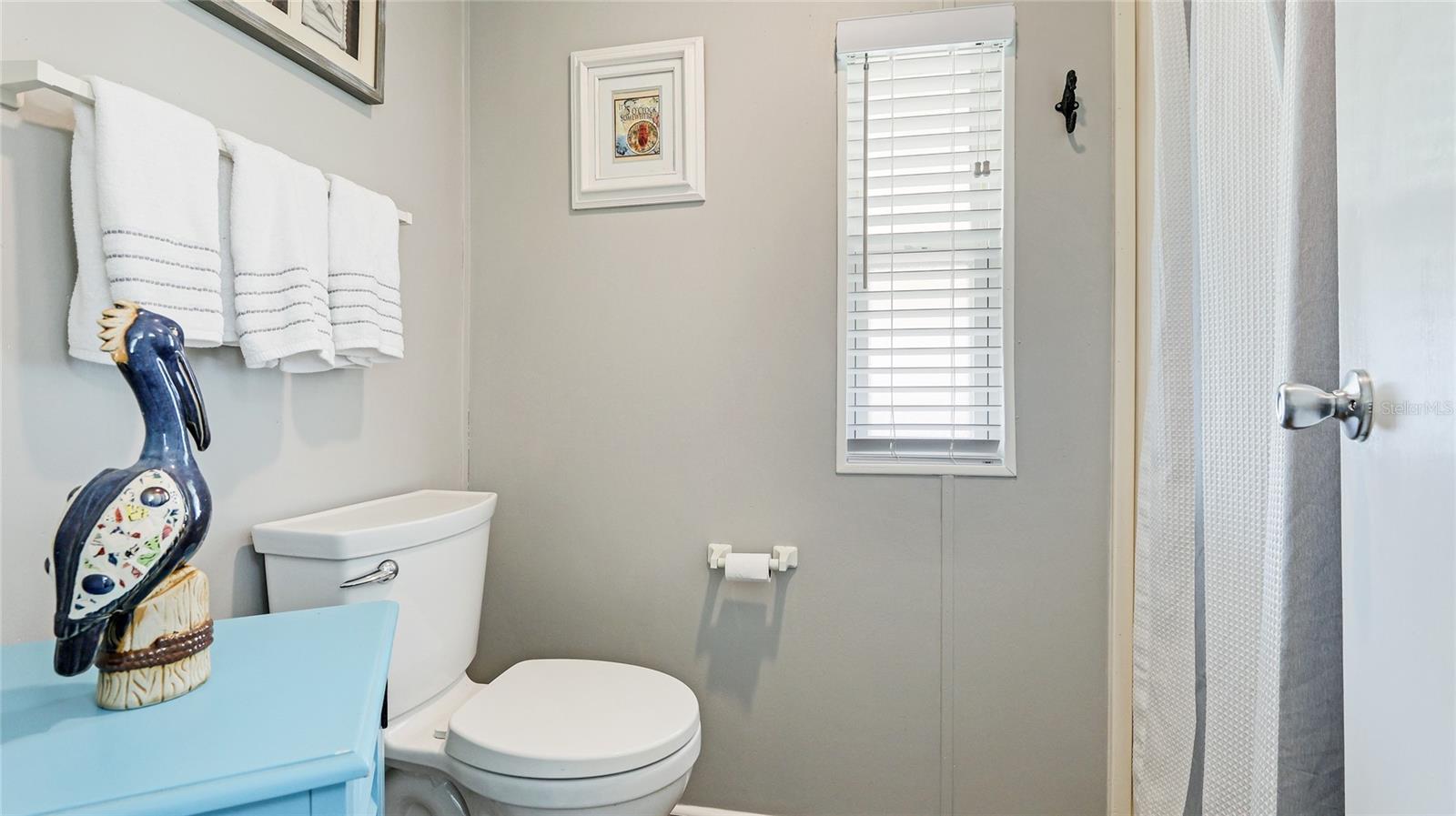 Image 23 of 48 For 60 Easter Island Circle