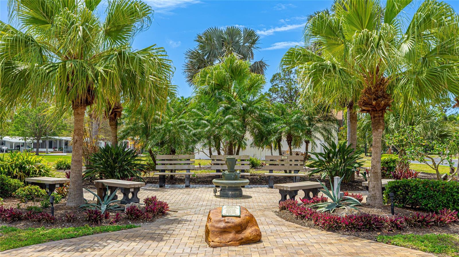 Image 45 of 48 For 60 Easter Island Circle