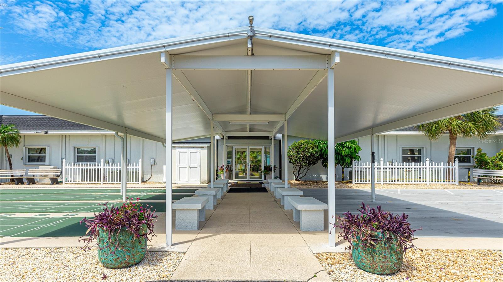 Image 48 of 48 For 60 Easter Island Circle