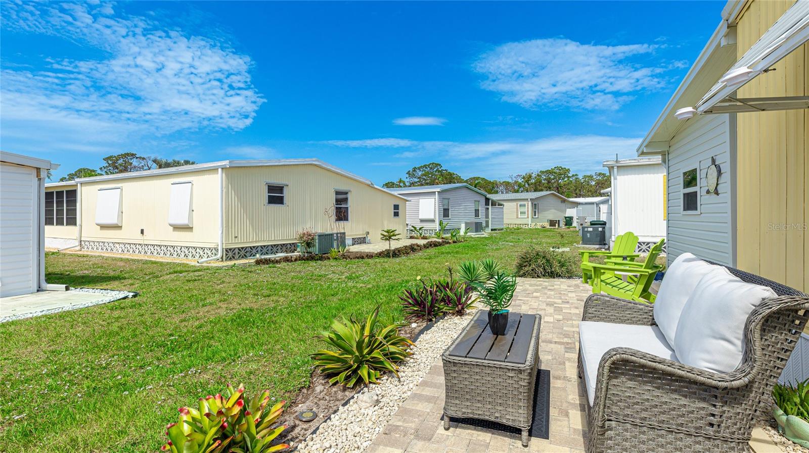 Image 7 of 48 For 60 Easter Island Circle