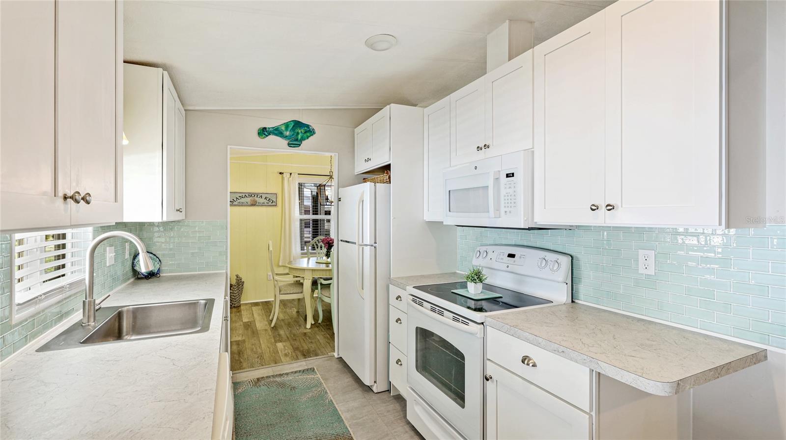 Image 8 of 48 For 60 Easter Island Circle