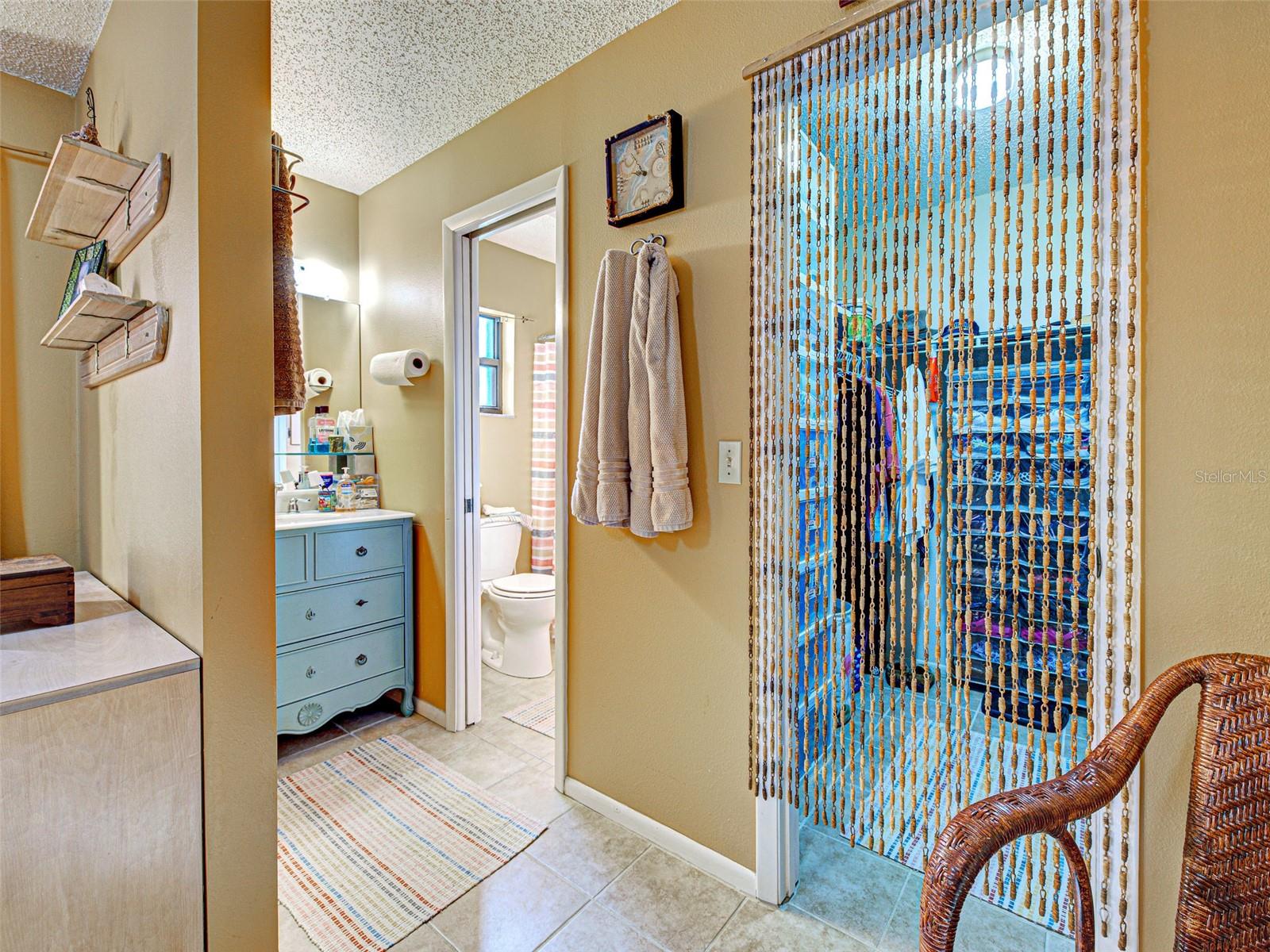 Image 16 of 47 For 1224 Lincoln Drive