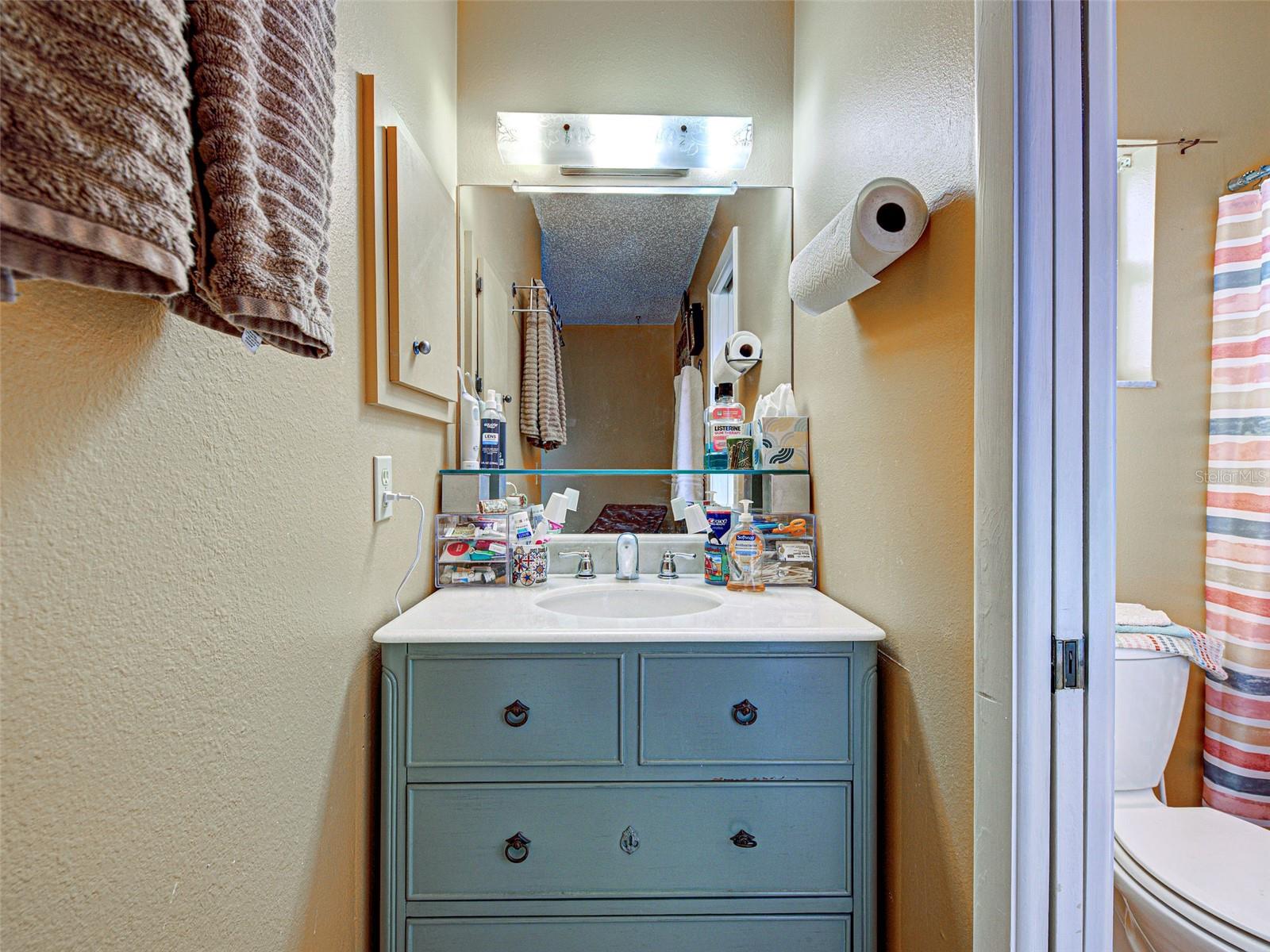 Image 18 of 47 For 1224 Lincoln Drive