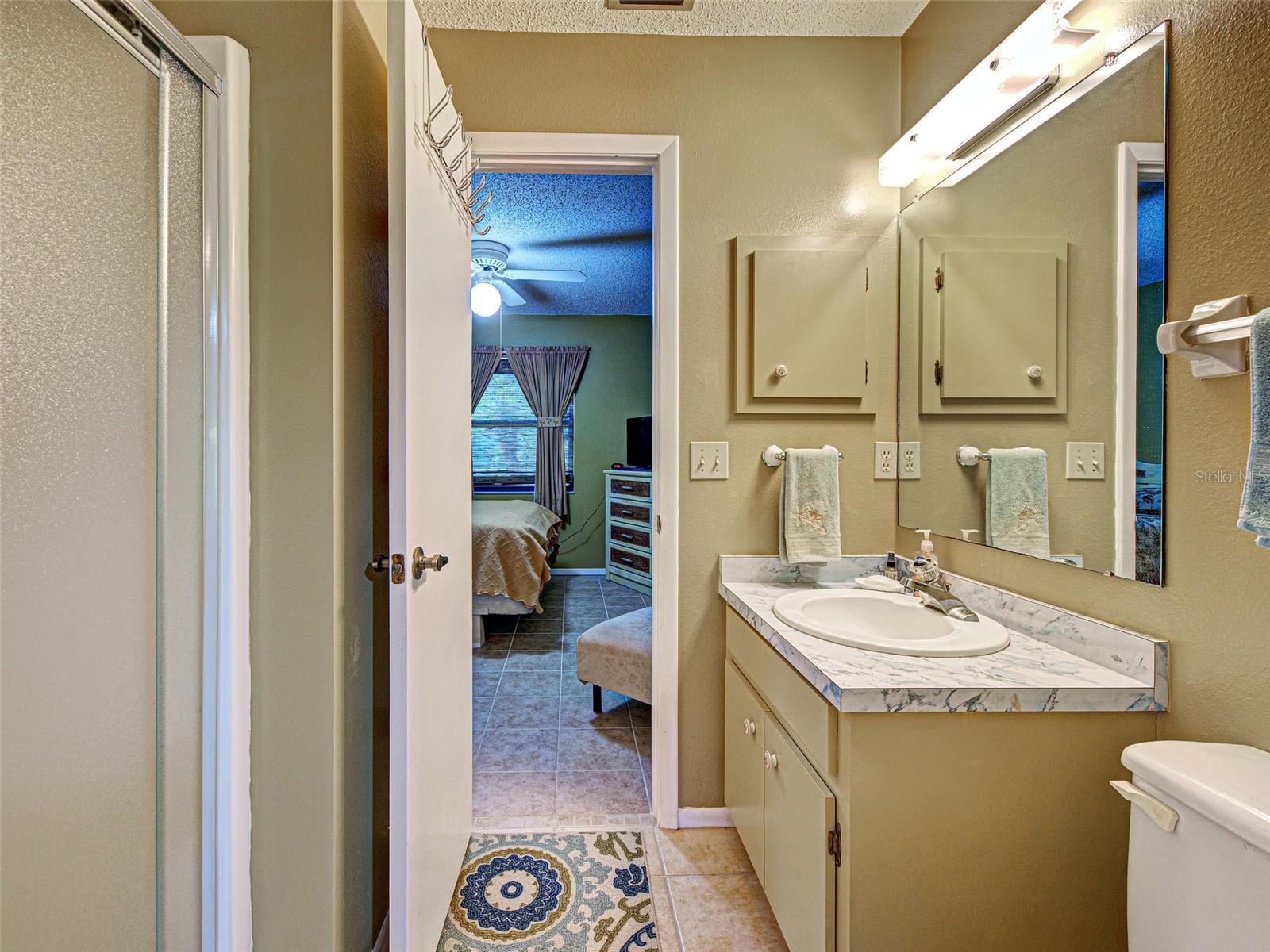 Image 23 of 47 For 1224 Lincoln Drive