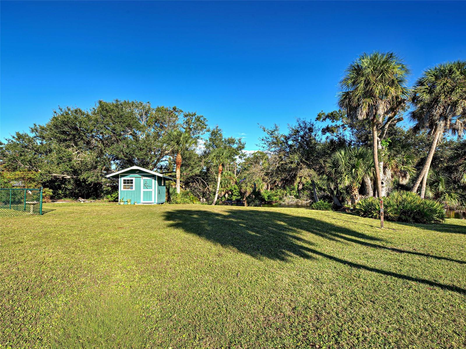 Image 36 of 47 For 1224 Lincoln Drive