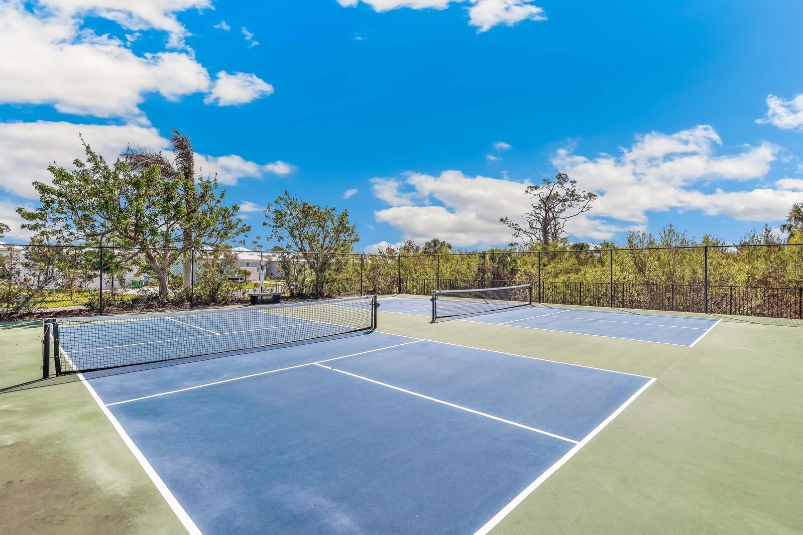 Image 34 of 38 For 10399 Coquina Court