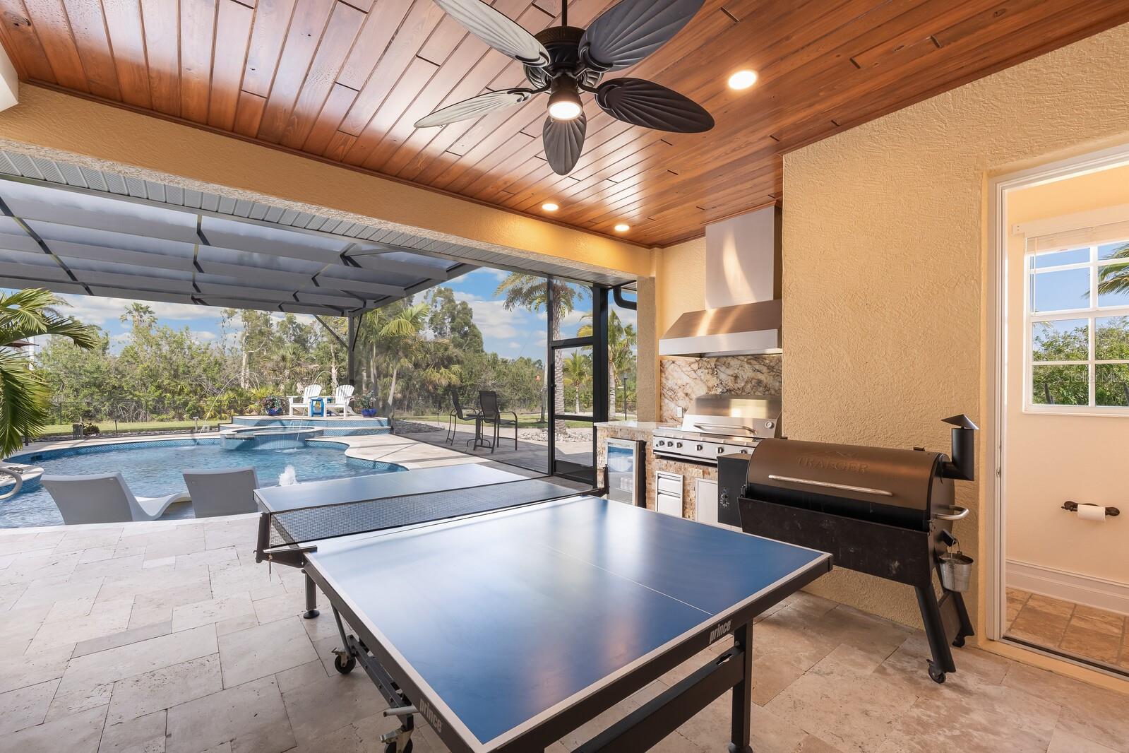 Image 35 of 88 For 3700 Como Street