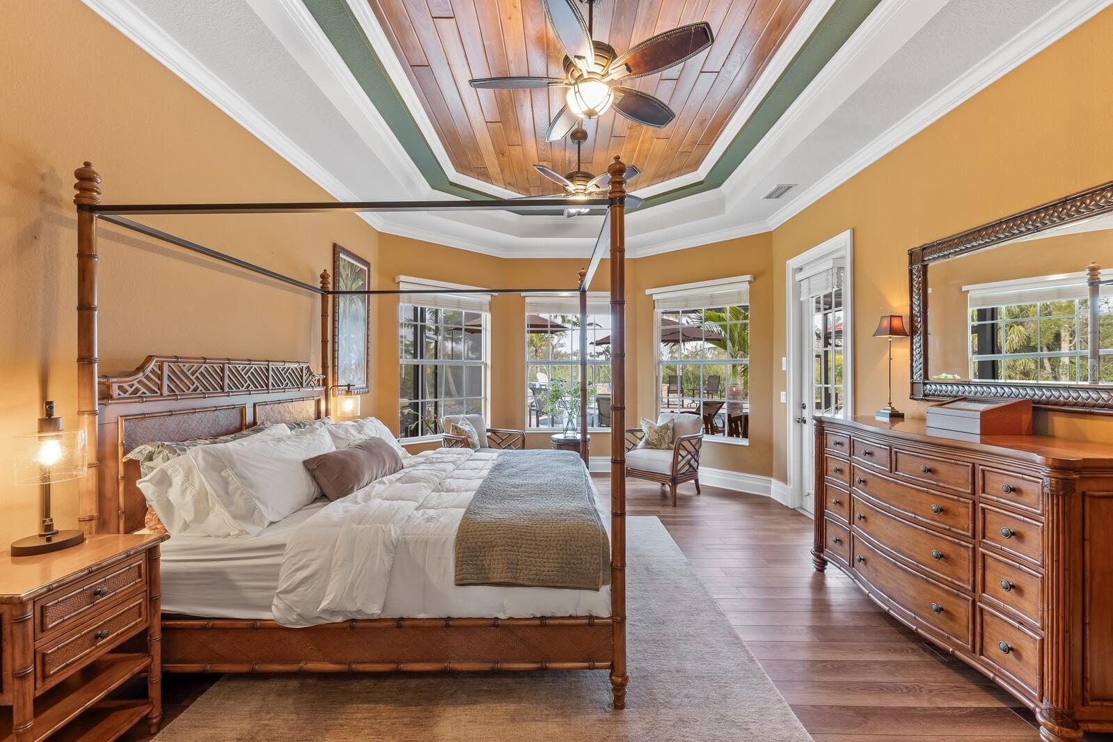 Image 37 of 88 For 3700 Como Street